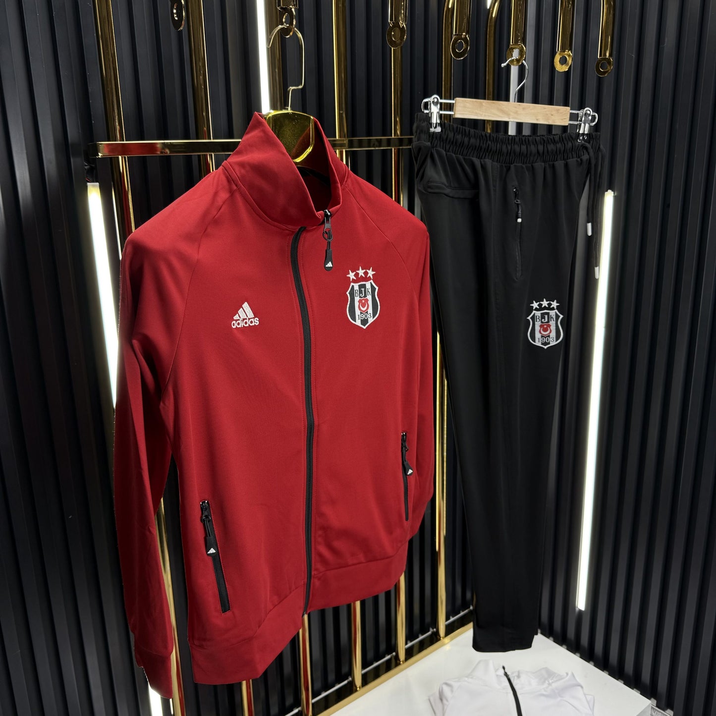 BJK Takım [Kırmızı]